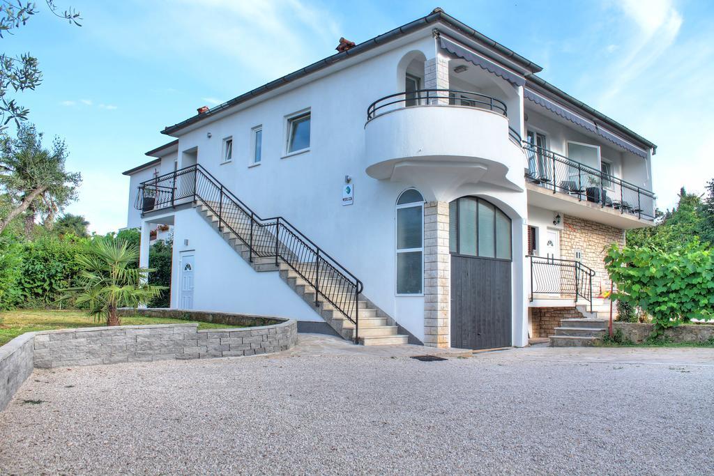 Apartments Nebuloza Rovinj Extérieur photo