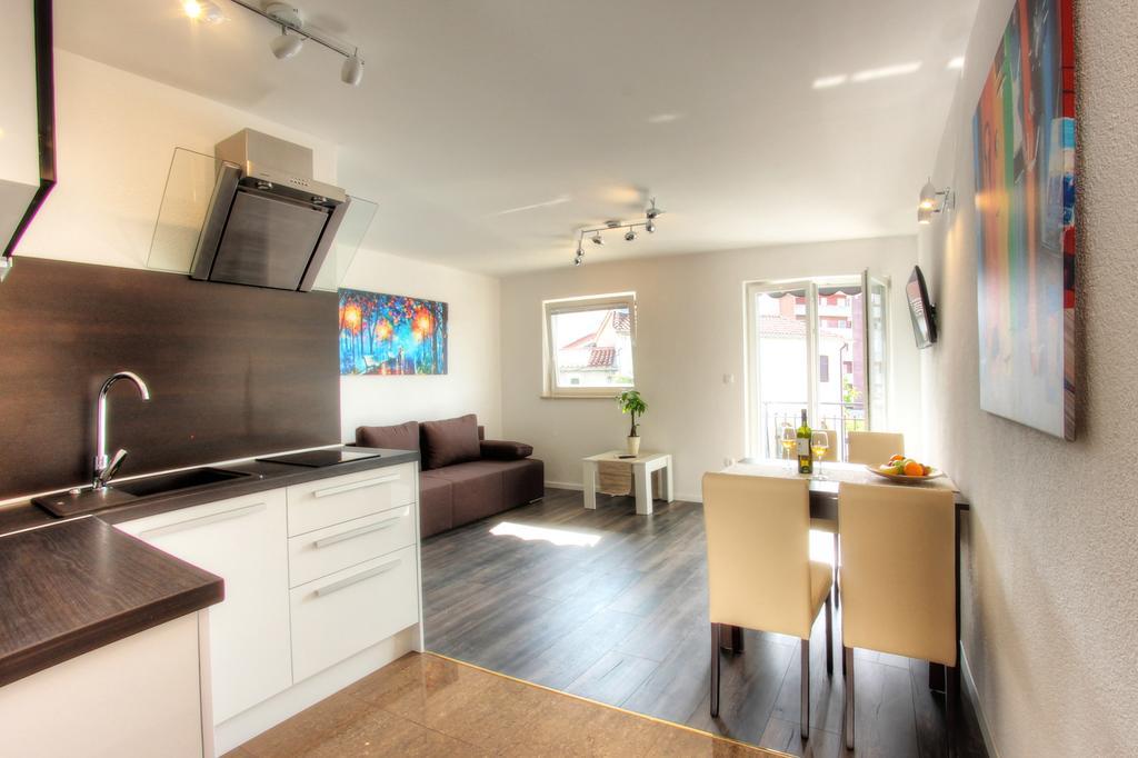Apartments Nebuloza Rovinj Extérieur photo